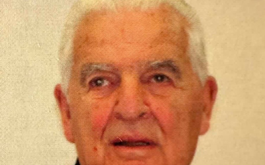 "Ο Σπύρος Φραγκόπουλος θα μείνει στη μνήμη μας ως ένας άνθρωπος δυνατός, φωτεινός, βαθιά αγαπητός, με ψυχή γεμάτη τραγούδι, χιούμορ και Κεφαλονίτικη λεβεντιά"