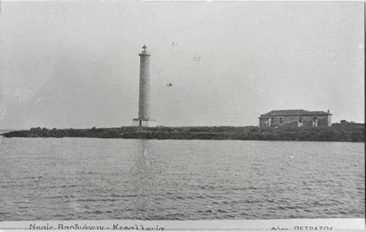 8. Guardian Island Lighthouse Φωτο Πετράτος