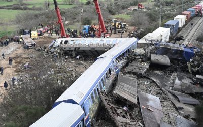 Τέμπη: Τα μοιραία λάθη, οι διαχρονικές παθογένειες και το αναπάντητο ερώτημα για την έκρηξη