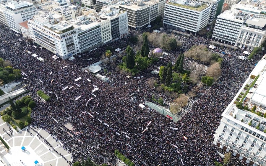 Πανελλαδικός ξεσηκωμός για τα Τέμπη