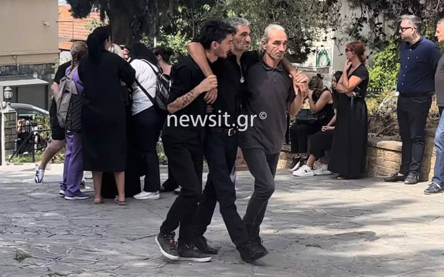 Θάνατος 16χρονης - 45 λεπτά καθυστέρησε το ασθενοφόρο - κατέρρευσε η μητέρα της