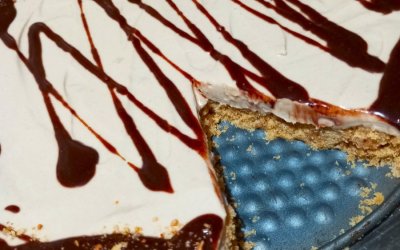 Cheesecake με πραλίνα μελομακάρονο από την Σία Λαδά