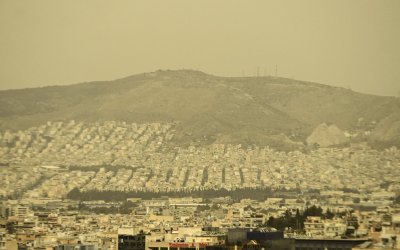 Κλέαρχος Μαρουσάκης: Αφρικανική σκόνη σε μεγάλες συγκεντρώσεις