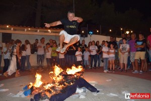 Του Άη Γιάννη του Λαμπαδιάρη στα Φωκάτα (εικόνες/βίντεο)