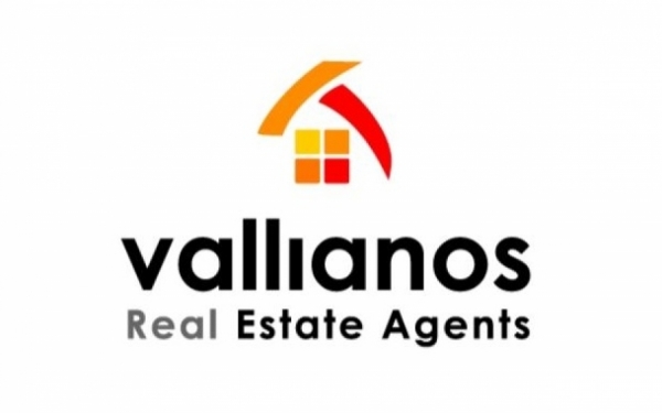 Vallianos Real Estate: Ενοικιάζεται οικία στα Περατάτα