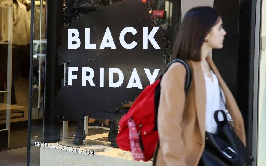 Black Friday 2021: Έρχεται η μεγάλη ημέρα των εκπτώσεων