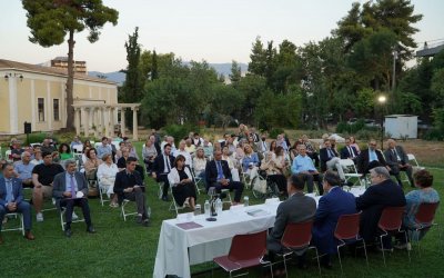 Η ΠτΔ Κατερίνα Σακελλαροπούλου στην παρουσίαση του βιβλίου «1821-2021: Η Ελλάδα στη Μεσόγειο» του Ναπολέων Μαραβέγια και Στέργιου Μπαμπανάση