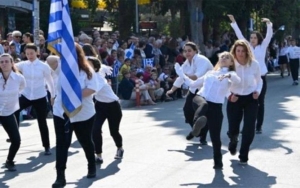 Το «μανιφέστο» των 10 κοριτσιών της παρέλασης