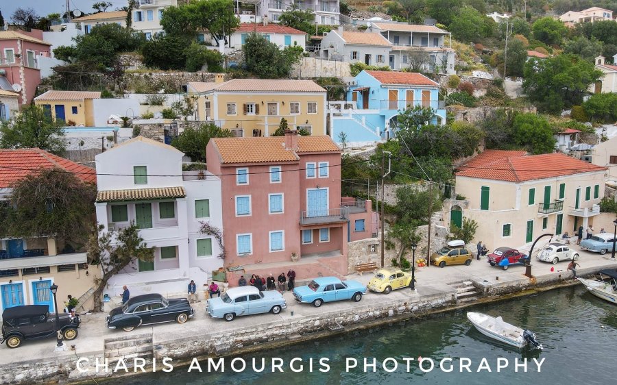 Η Πρωτομαγιάτικη βόλτα των Κλασικών αυτοκινήτων Κεφαλονιάς σε Άσσο και Αγία Ευφημία! (εικόνες)