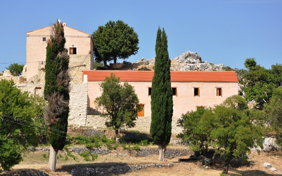 Απόψε: Αγρυπνία στην Ιερά Μονή της Άτρου