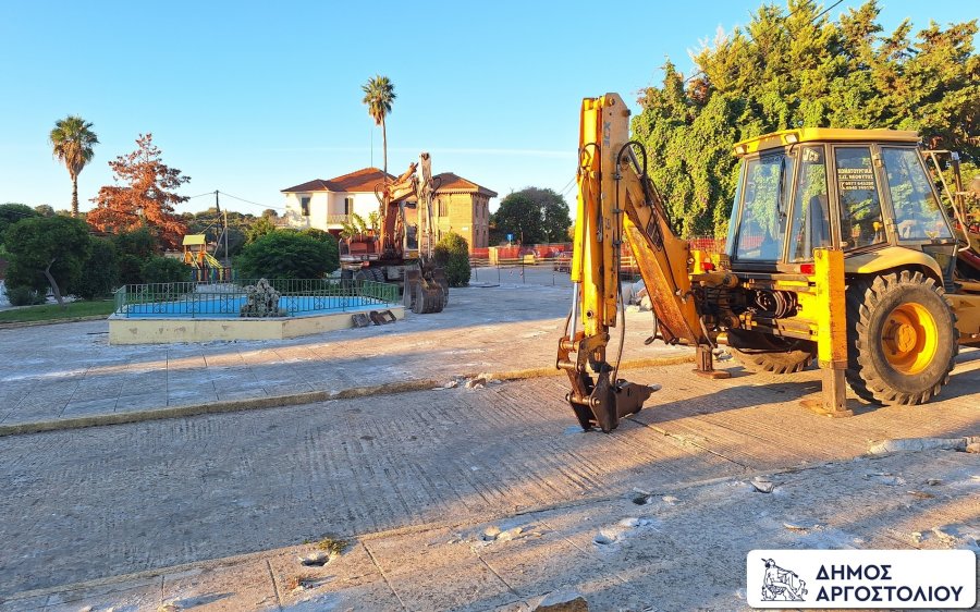 Ξεκίνησε η ανάπλαση της κεντρικής πλατείας Κεραμειών