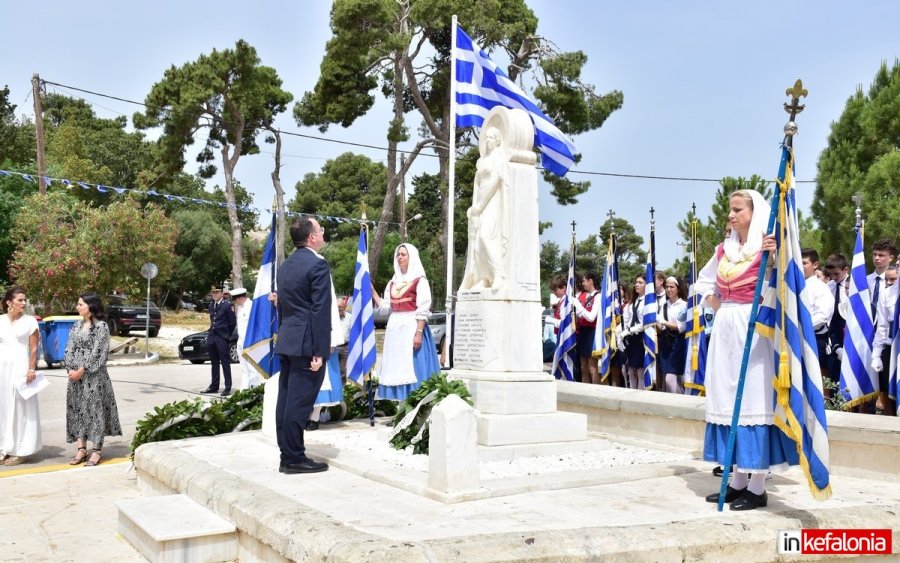 160η Επέτειος της Ένωσης των Επτανήσων: Η δοξολογία στο Αργοστόλι και οι καταθέσεις στεφάνων στο μνημείο των Ριζοσπαστών