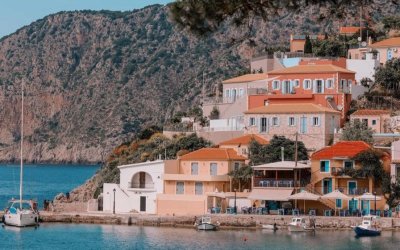 Kalimera Kefalonia: New English-language Destination Podcast Highlights Island’s Unique Attractions