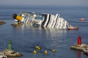 Τον άλλο μήνα η ρυμούλκηση του Costa Concordia