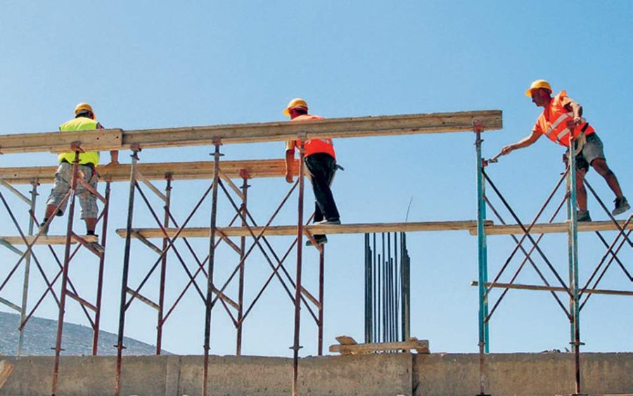 Οικοδόμοι Κεφαλονιάς: Καταδικάζουμε την επίθεση των ΜΑΤ στους συναδέλφους στην Πάτρα