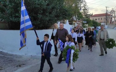 Επιμνημόσυνη Δέηση στο Μνημείο Πεσόντων στα Μαντζαβινάτα - Μια ξεχωριστή εκδήλωση (εικόνες)