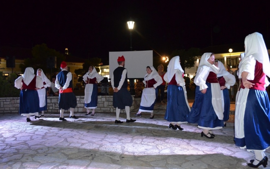 Με επιτυχία η πολιτιστική εκδήλωση του &quot;Ριφόρτσο&quot; στην Ιθάκη (εικόνα)