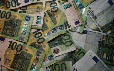 Ποιοι θα πληρωθούν πρώτοι τις συντάξεις Απριλίου