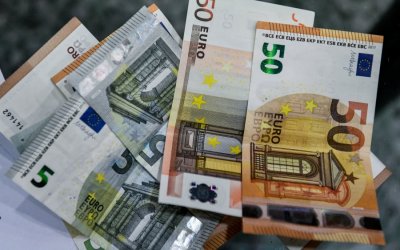 Έρχονται οι αυξήσεις στις ασφαλιστικές εισφορές για ελεύθερους επαγγελματίες από το 2026
