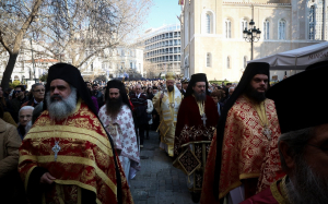 Ιερά Σύνοδος: «Θα γίνονται οι λιτανείες άνευ συνωστισμού» - Η ανακοίνωση