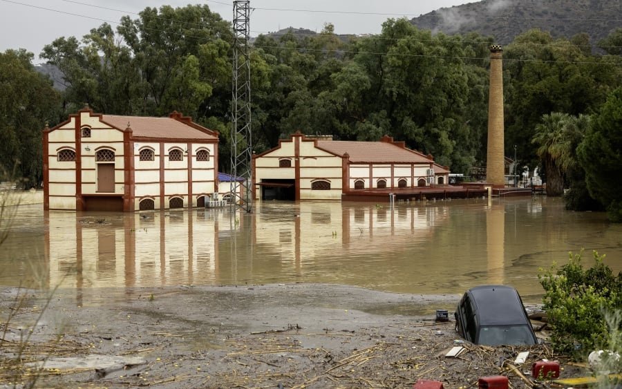 Βιβλική καταστροφή στην Ισπανία: Τραγωδία με τουλάχιστον 51 νεκρούς από τις πλημμύρες