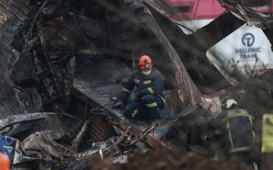 Μεγαλώνει η «μαύρη λίστα» των Τεμπών: Στους 57 οι νεκροί σύμφωνα με την ιατροδικαστική υπηρεσία - 56 οι αγνοούμενοι