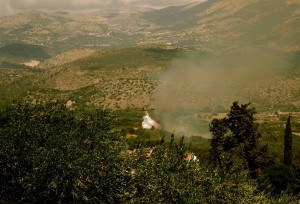 Yπό έλεγχο η φωτιά στα Μενεγάτα