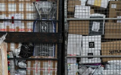 Έρευνα για τις εταιρείες courier: Παραμένουν τα προβλήματα, πολλά παράπονα από τους καταναλωτές