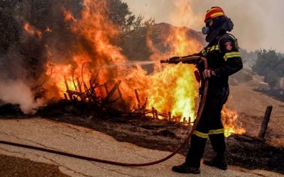 Εμπρησμοί: Συνελήφθη 60χρονος στο Αλιβέρι -Ομολόγησε ότι έβαλε τέσσερις φωτιές