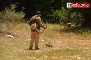 Εικόνα αρχείου από καθαρισμό στα Λουρδάτα