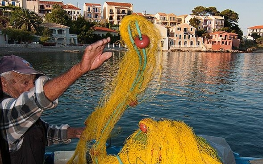 Όμορφες εικόνες από το λιμάνάκι της Άσσου...