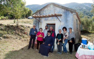 Εσπερινός, όρθρος και Θεία Λειτουργία στο Εκκλησάκι του Αγίου Αθανασίου στα Μινετάτα