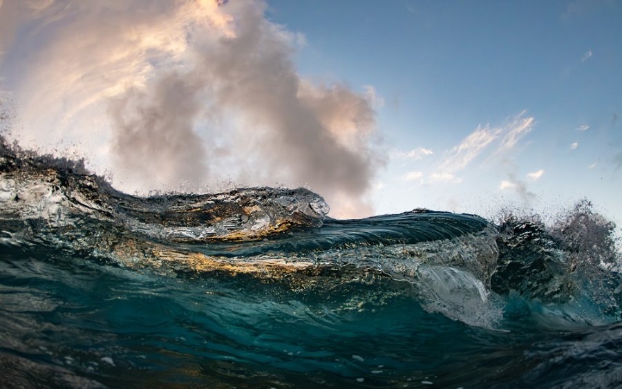 “Υποθαλάσσιες πολυμορφίες” / “Underwaterdiversities” - Απόψε τα εγκαίνια της Διατομικής έκθεσης του Γιάννη Ίσσαρη &amp; Γιώργου Σταματάκη στο Δημοτικό Θέατρο Αργοστολίου