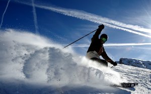 Ανοίγουν ξανά έπειτα από 20 μήνες τα χιονοδρομικά κέντρα της Ιταλίας