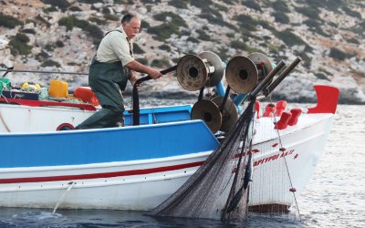 Αρχαιρεσίες στο Σύλλογο ψαράδων με λουκουμάδες για όλα τα μέλη