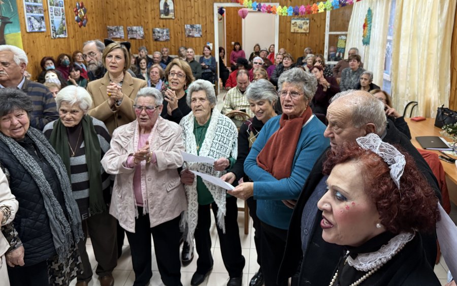 Γιορτάζοντας την Τσικνοπέμπτη με κέφι και παράδοση στα ΚΑΠΗ &amp; ΚΗΦΗ Κεφαλονιάς