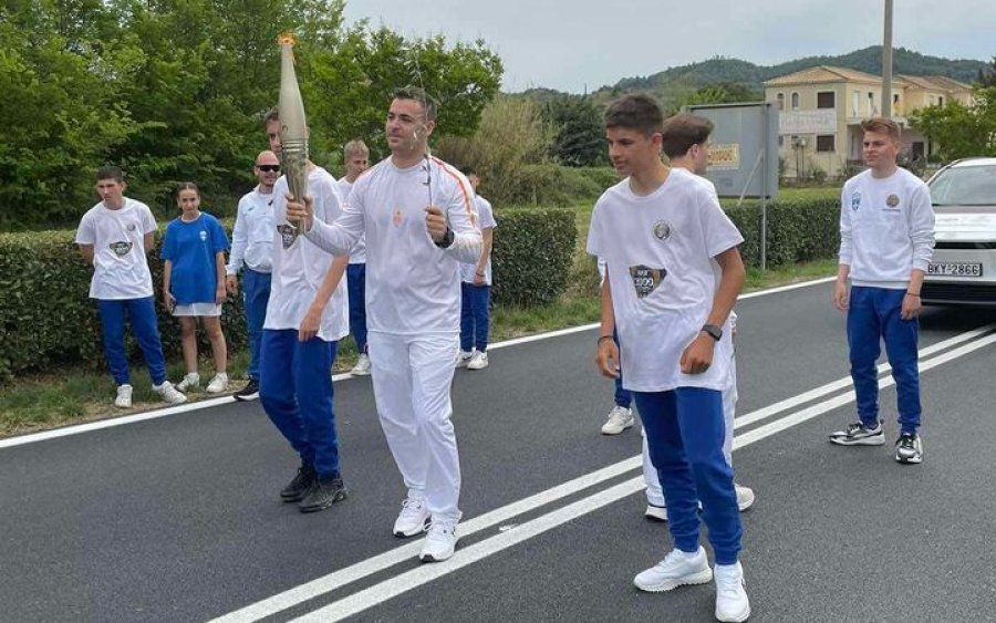 Αστυνομικός που υπηρετεί στην Κεφαλονιά, Λαμπαδηδρόμος στην Τελετή Αφής της Ολυμπιακής Φλόγας στην Αρχαία Ολυμπία