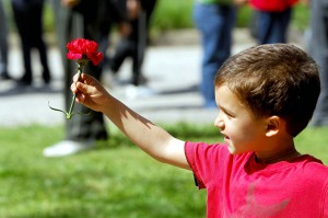 Δράσεις του ΚΚΕ για τον εορτασμό της Πρωτομαγιάς