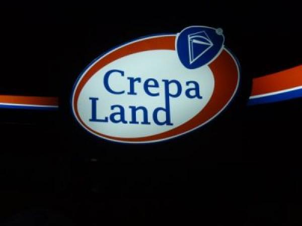 Η Crepaland στο πανηγύρι στα Φραγκάτα