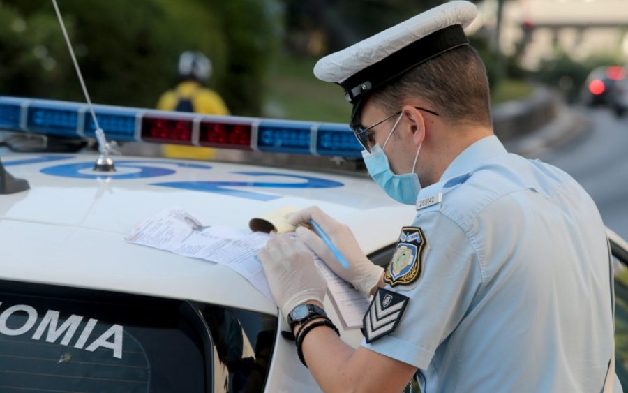 4 παραβάσεις στην Κεφαλονιά για μη χρήση μάσκας