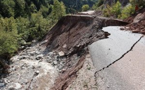 Και η Κεφαλονιά στις 10 επικίνδυνες για κατολισθήσεις περιοχές