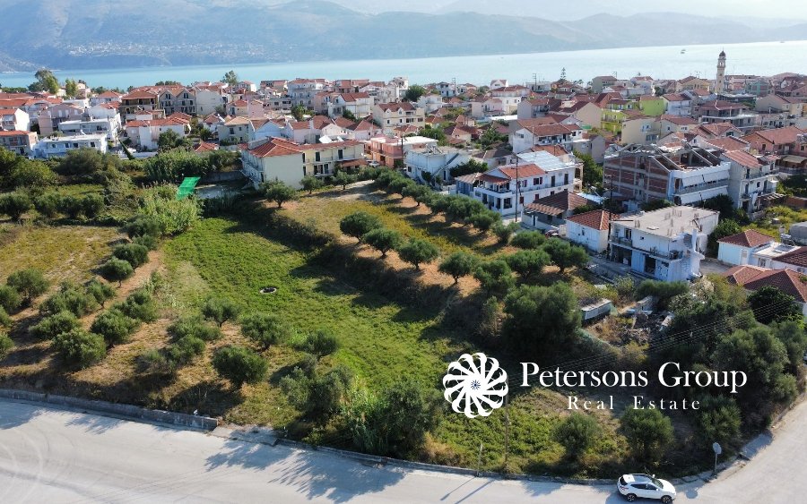 Petersons Real Estate: Ευκαιρία – Πωλείται μοναδικό οικόπεδο εντός Ζ.Ο.Ε Ληξουρίου