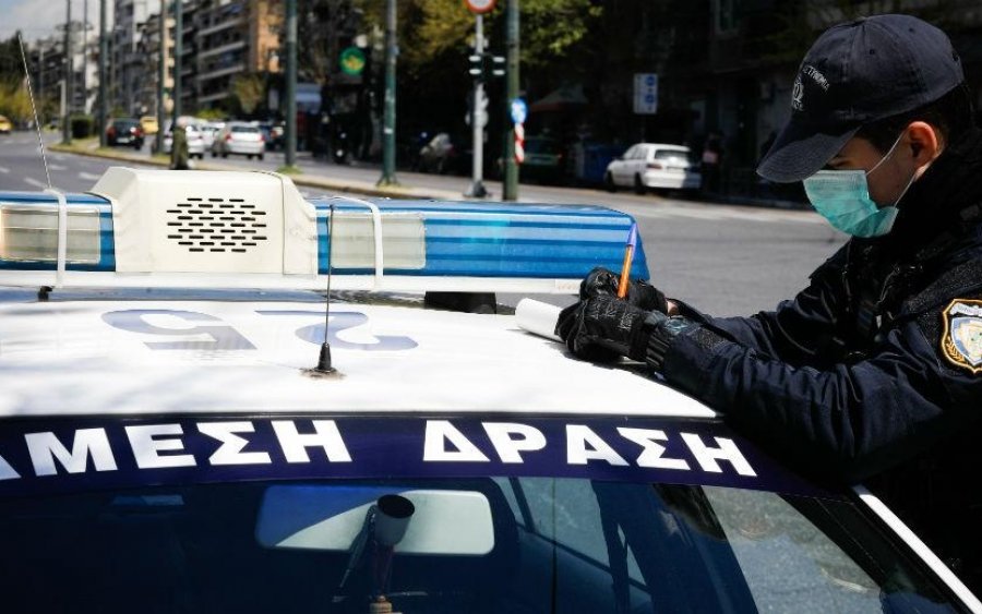 4 παραβάσεις συνολικά στην Κεφαλονιά  για άσκοπες μετακινήσεις και μη χρήση μάσκας - &quot;Έπεσαν&quot; νέα πρόστιμα (7/12)