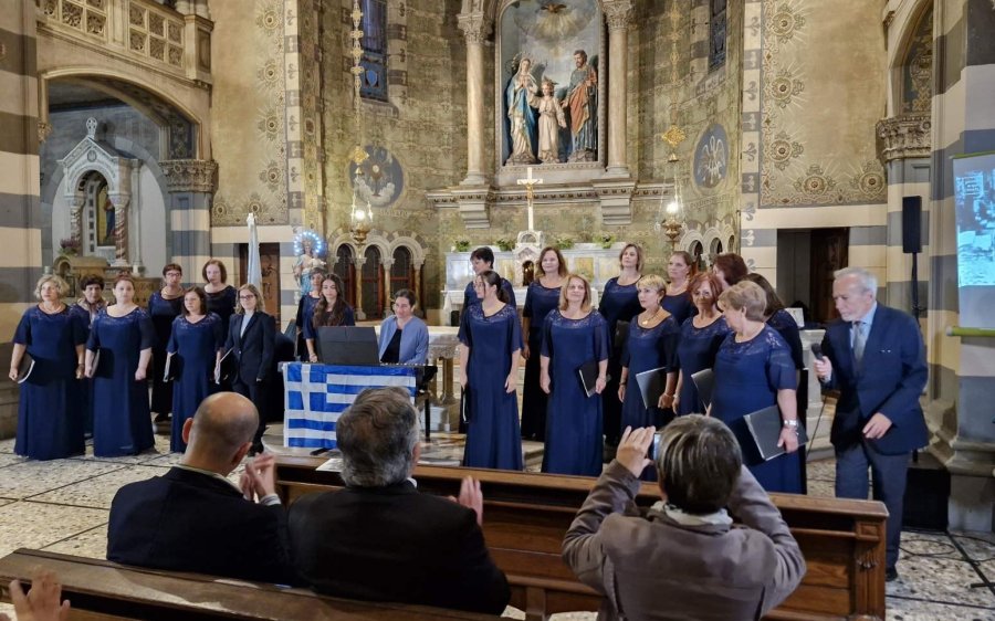 Χορωδία και Μαντολινάτα Αργοστολίου: Επέστρεψε από την Ιταλία