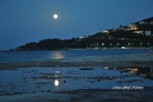 Η &quot;Μπλε Πανσέληνος&quot; από τον Πόρο