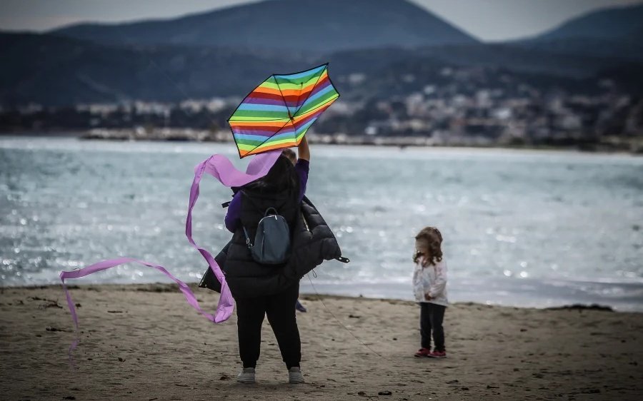 Καθαρά Δευτέρα: Με τι καιρό θα πετάξουμε χαρταετό