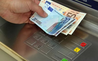 ΟΑΕΔ: Ξεκινά η προπληρωμή επιδομάτων και Δώρου Πάσχα