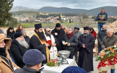 Ομαλά: Η εορτή του Αγίου Παρθενίου και ο αγιασμός και η θεμελίωση της ομώνυμης εκκλησίας στα Φραγκάτα (εικόνες)