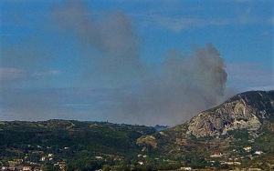 Τώρα: Φωτιά στον Κατελειό (ανανεωμένο)