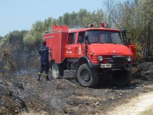 Γρήγορα υπό έλεγχο η φωτιά στα Σβορωνάτα